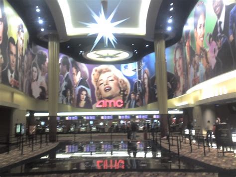garden state plaza movie theater