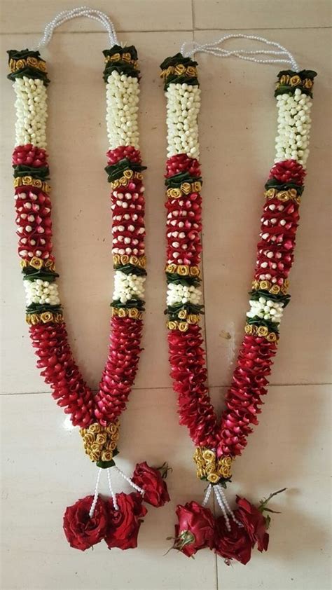 garlands meaning in tamil