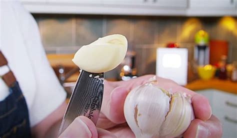 Garlic Peeling Hack With Knife