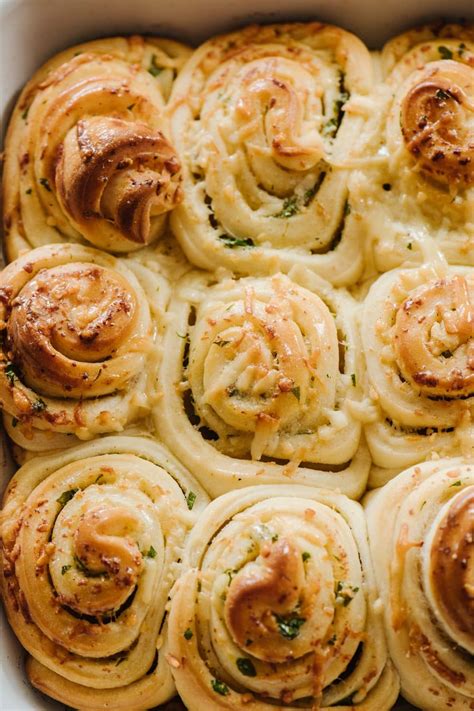 Garlic Roll: Resipi Terperinci