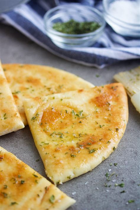 Garlic Spread Pita Bread