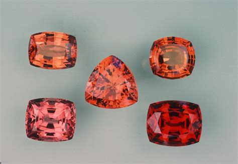 garnet precious stone