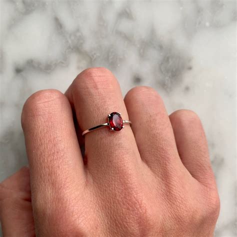 garnet silver ring
