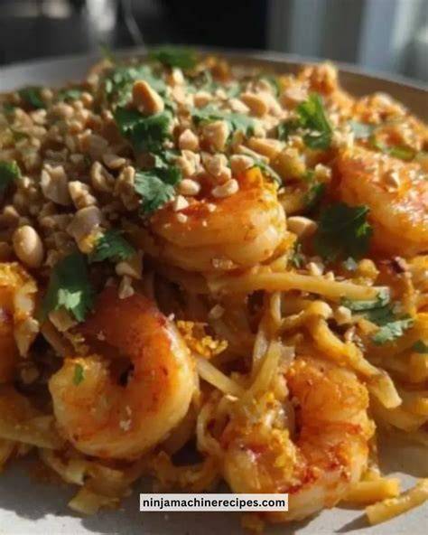 Garnished Pad Thai