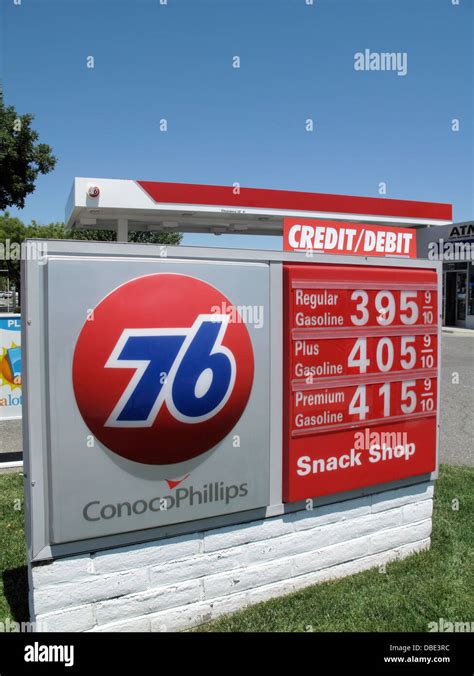 gas price 76 near me