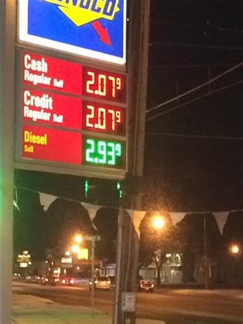 gas prices rising in michigan