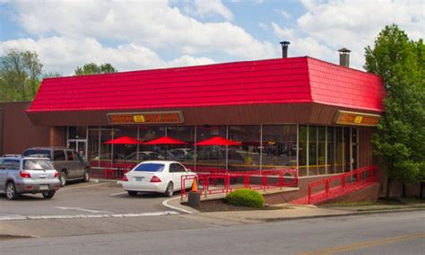Gates Bbq 12Th And Brooklyn