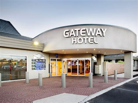 gateway hotel & apartments