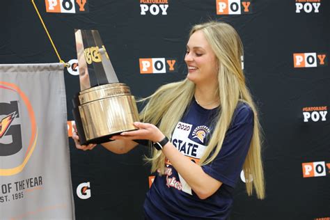 Selvig Named Gatorade Volleyball Player of the Year News Dakota
