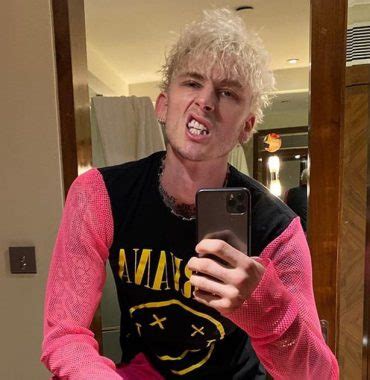 Machine Gun Kelly Android Wallpapers Wallpaper Cave