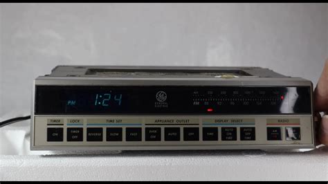 Ge Under Counter Clock Radio