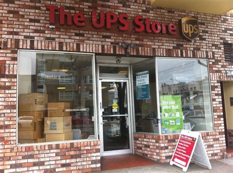 Geary Ups Store