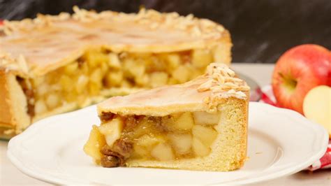 gedeckter apfelkuchen