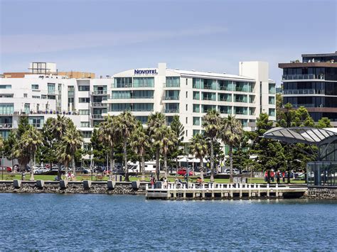 geelong victoria travel hotels