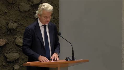 geert wilders twittert over coronamaatregelen