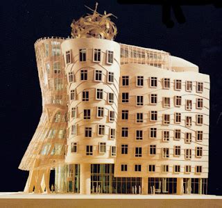 Frank Gehry House in Santa Monica (First Residence) ArchEyes