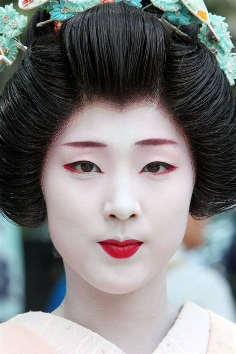 geisha makeup facts