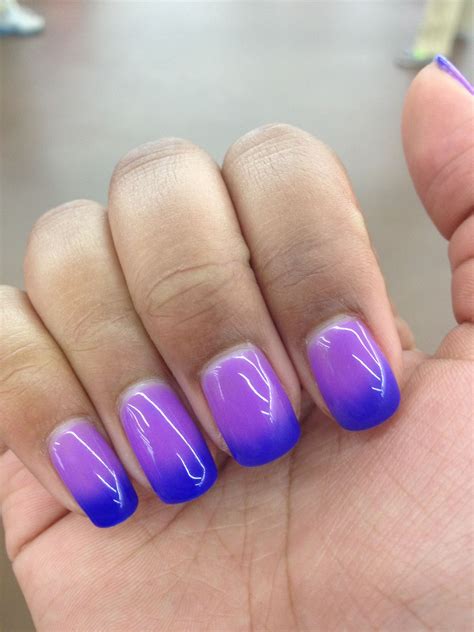 gel nail polish that changes color