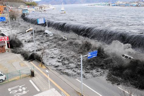 gempa dan tsunami jepang 2011