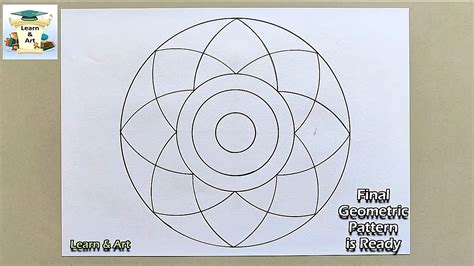 Geometric Circle Design With Compass