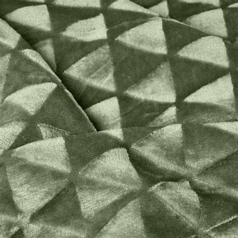 Geometric Triangle Velvet Throw
