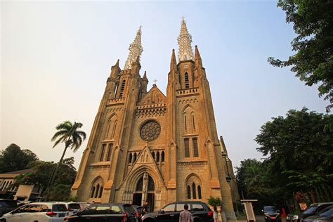 gereja katolik jakarta pusat