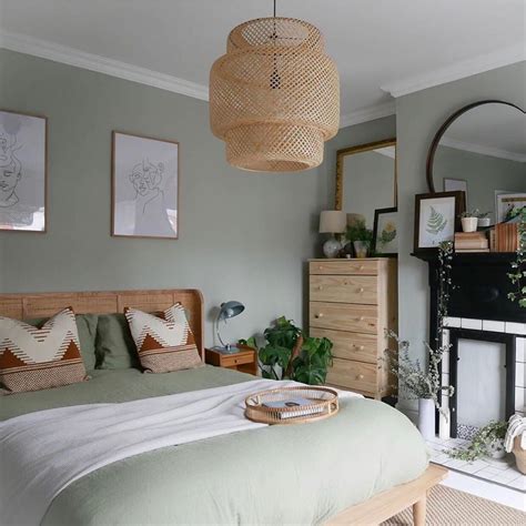 8 Of The Best Paint Colours To Try For A Calming Bedroom