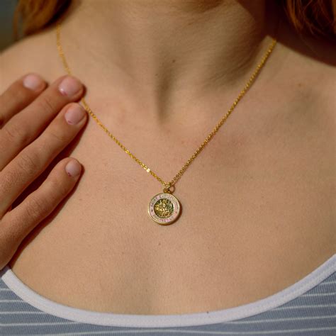 Get Back Necklaces Gold