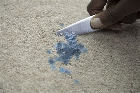 get hair wax out of carpet