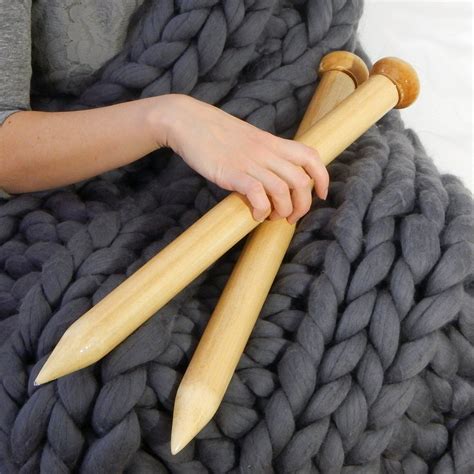 DIY KNIT Kit, Chunky knit blanket, Giant Knitting Needles