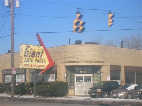 giant auto parts akron ohio