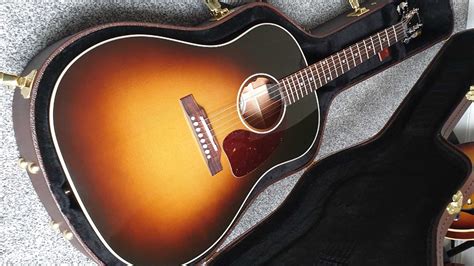 Gibson J 45 Alternative