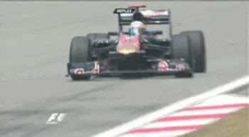 Gif Wheels Falling Off