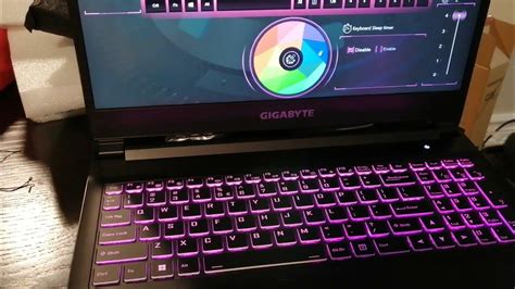 How to Turn on the Keyboard Light on an HP Laptop