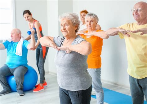 gimnasia para mayores miembros superiores