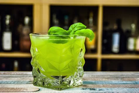 Gin Basil Smash Blender