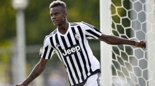 giocatore nigeriano della juve