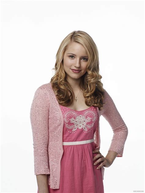 girl with blonde hair from glee