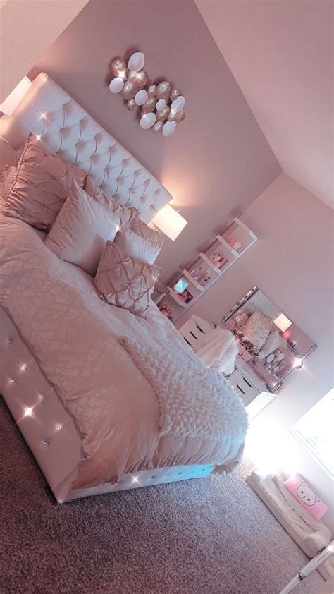 Girly Bedroom Decor