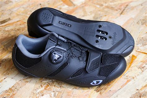 giro cycling shoes near me