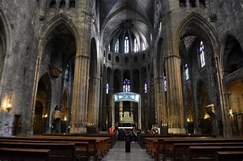 girona cathedral nave