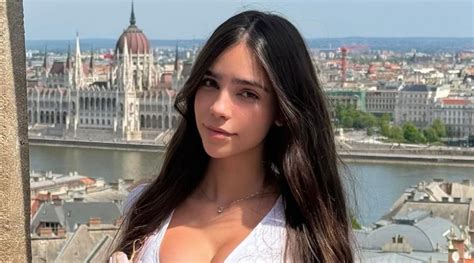 Giulia Rosa Fashion Designs