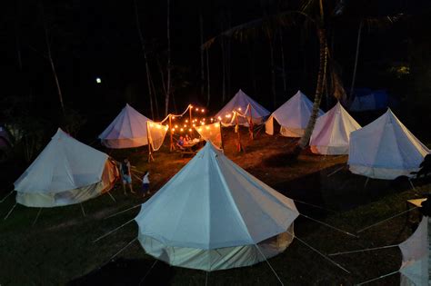Glamping dengan Hunian di Dalam Tenda