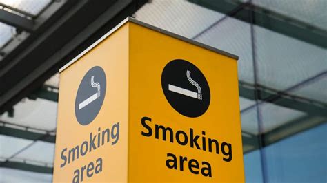 glasgow airport smoking area