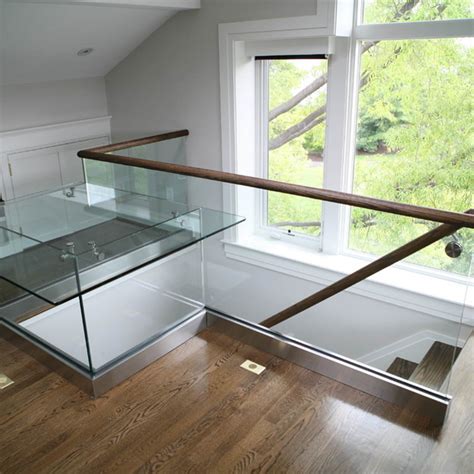 Glass Railing U