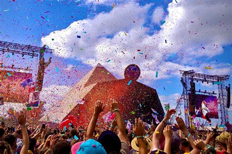 glastonbury festival history legends