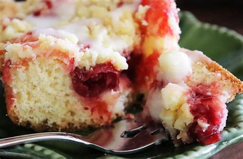 A Delicious and Easy Homemade Chocolate Cake Recipe for Chocolate