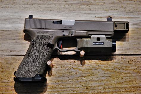 Glock 17 Gen 4 Vs P226