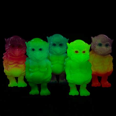 glow buddies