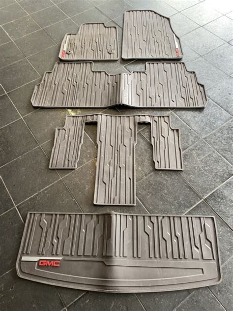 gmc acadia rubber floor mats